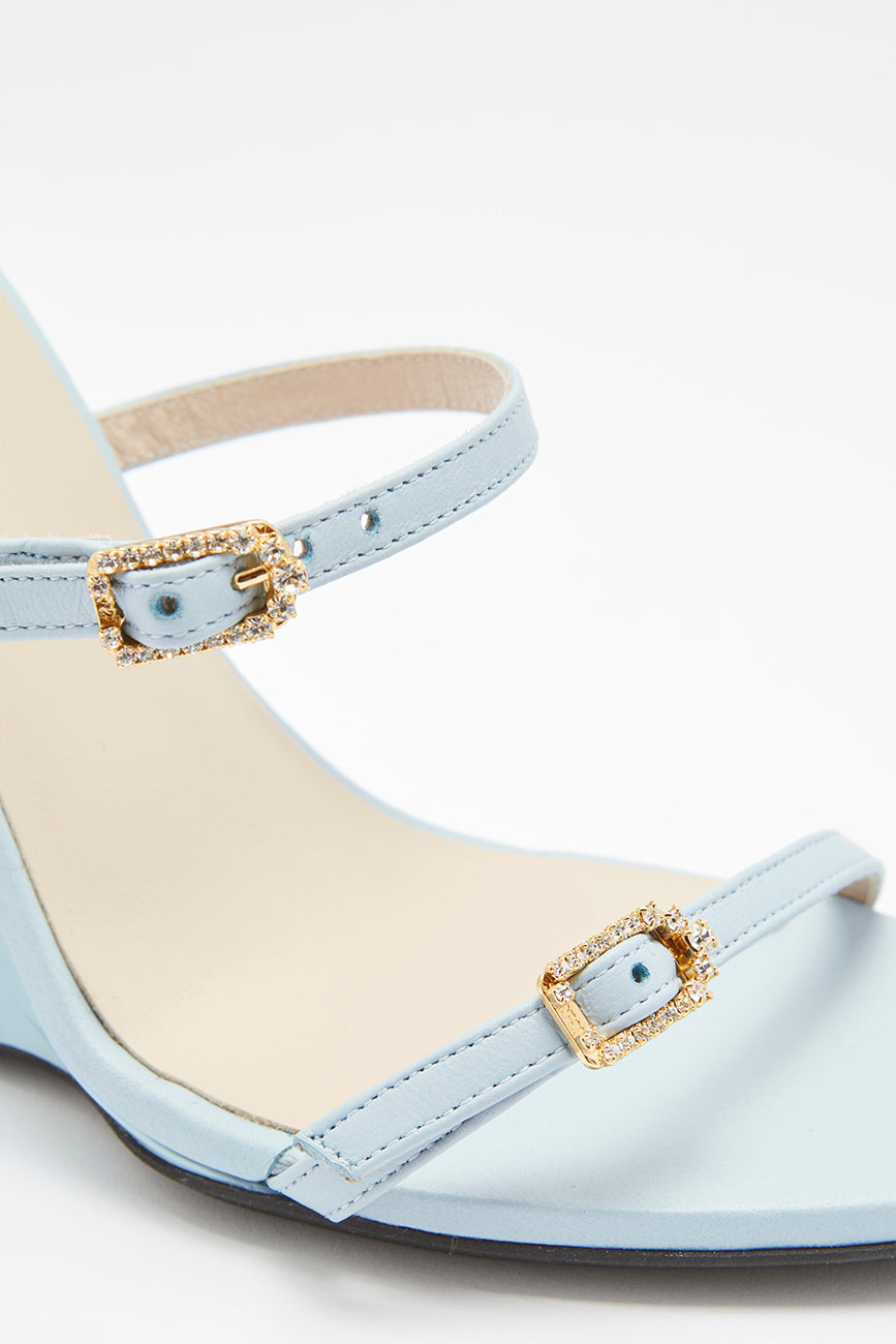 Load image into Gallery viewer, CRYSTAL-BUCKLE LEATHER SANDAL
