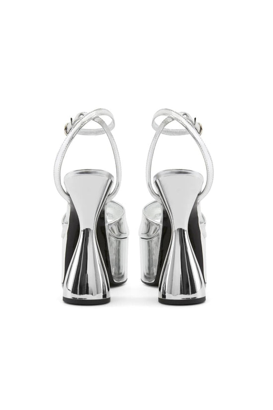CURVY HEEL