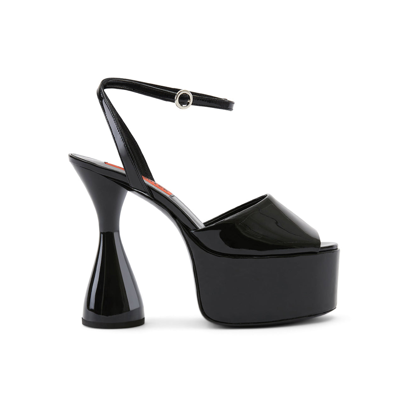 CURVY HEEL