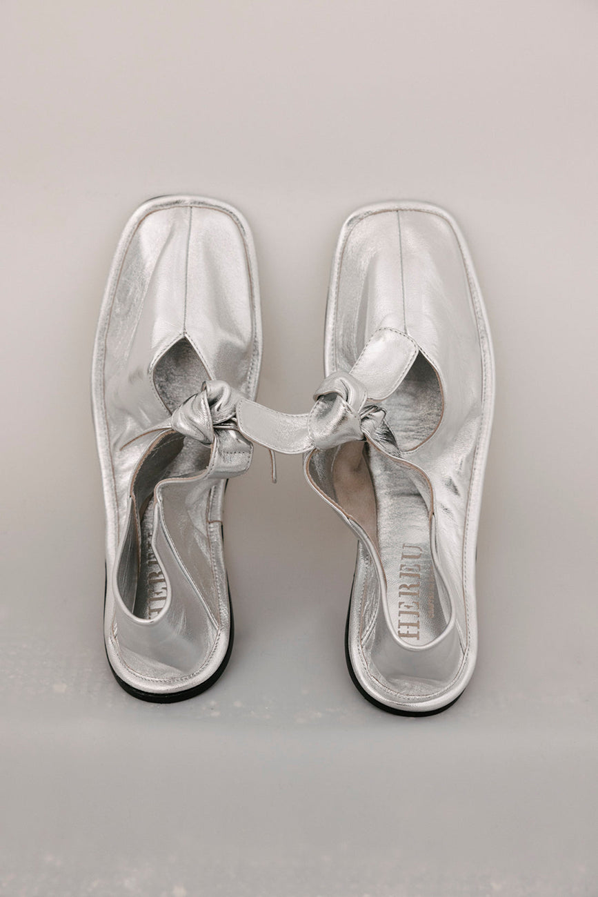 LLASADA METALLIC PUMP