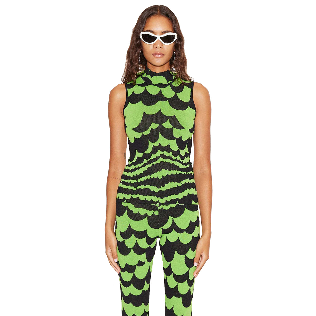 SLEEVELESS ROHE TOP