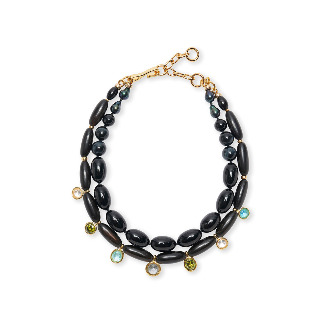 ELEGANCE IN CRAFT COLLAR