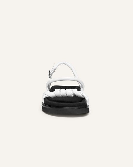 NOODLE KNOT MOLD SANDALS
