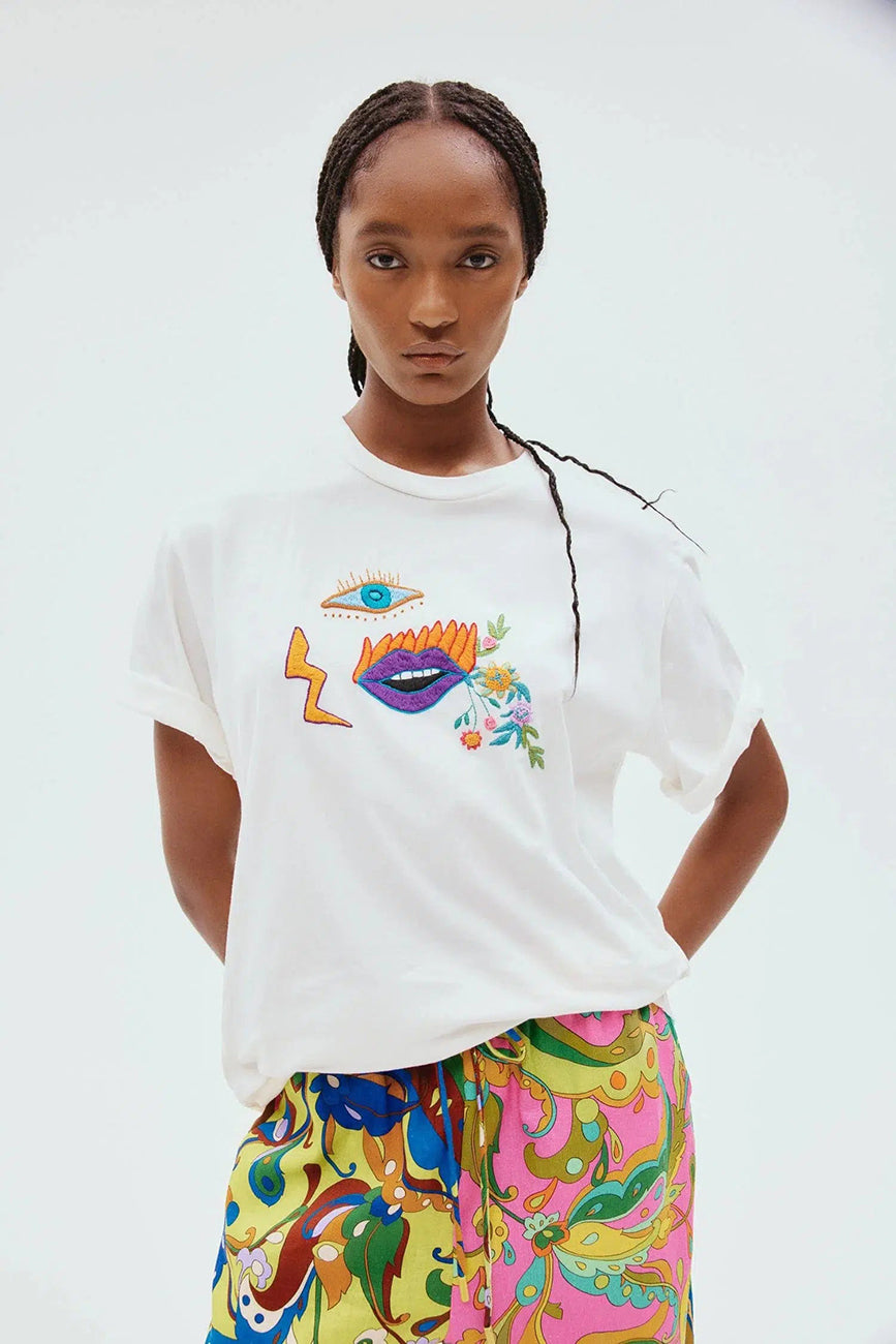 MEAGAN EMBROIDERY TSHIRT