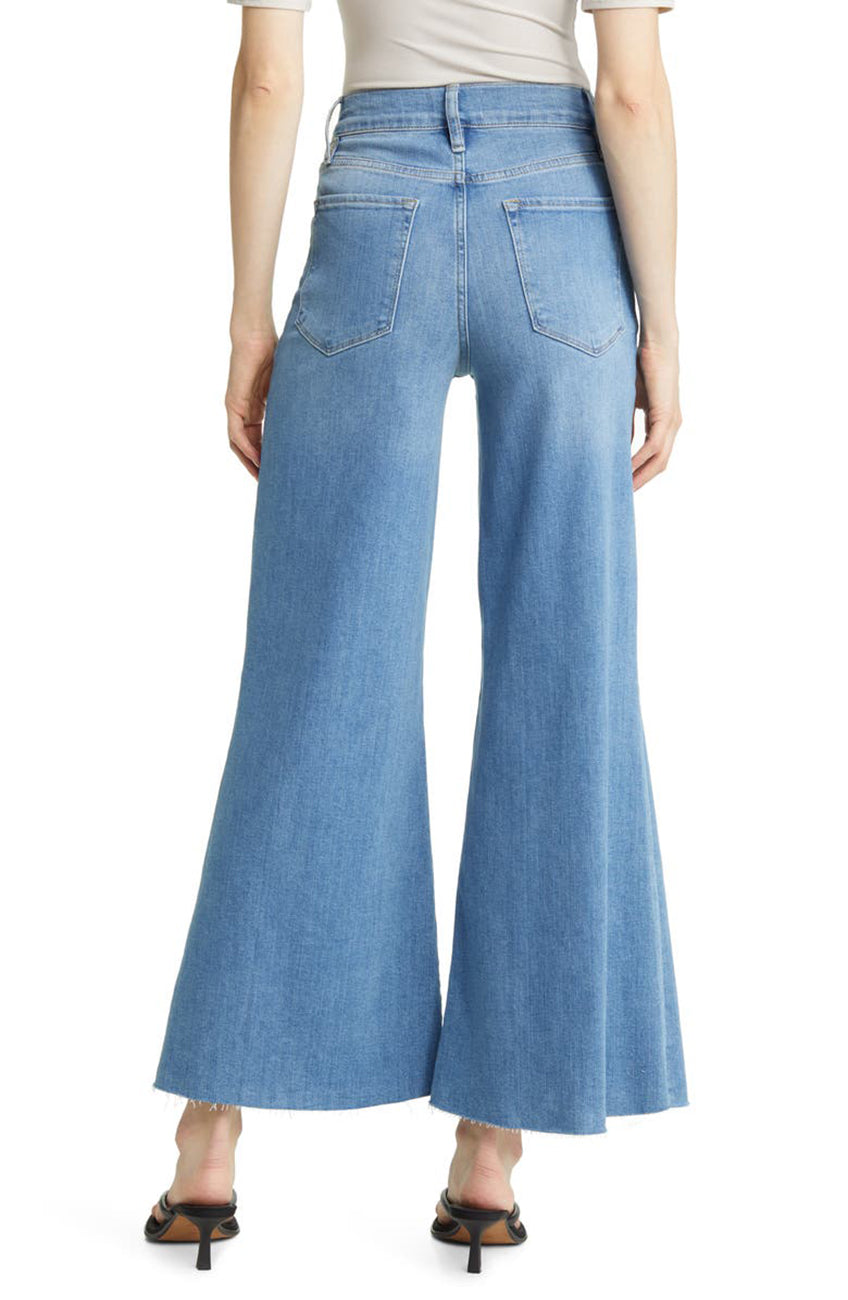Load image into Gallery viewer, LE PALAZZO CROP RAW JEANS
