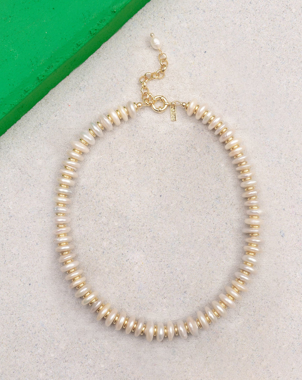 ALIX NECKLACE