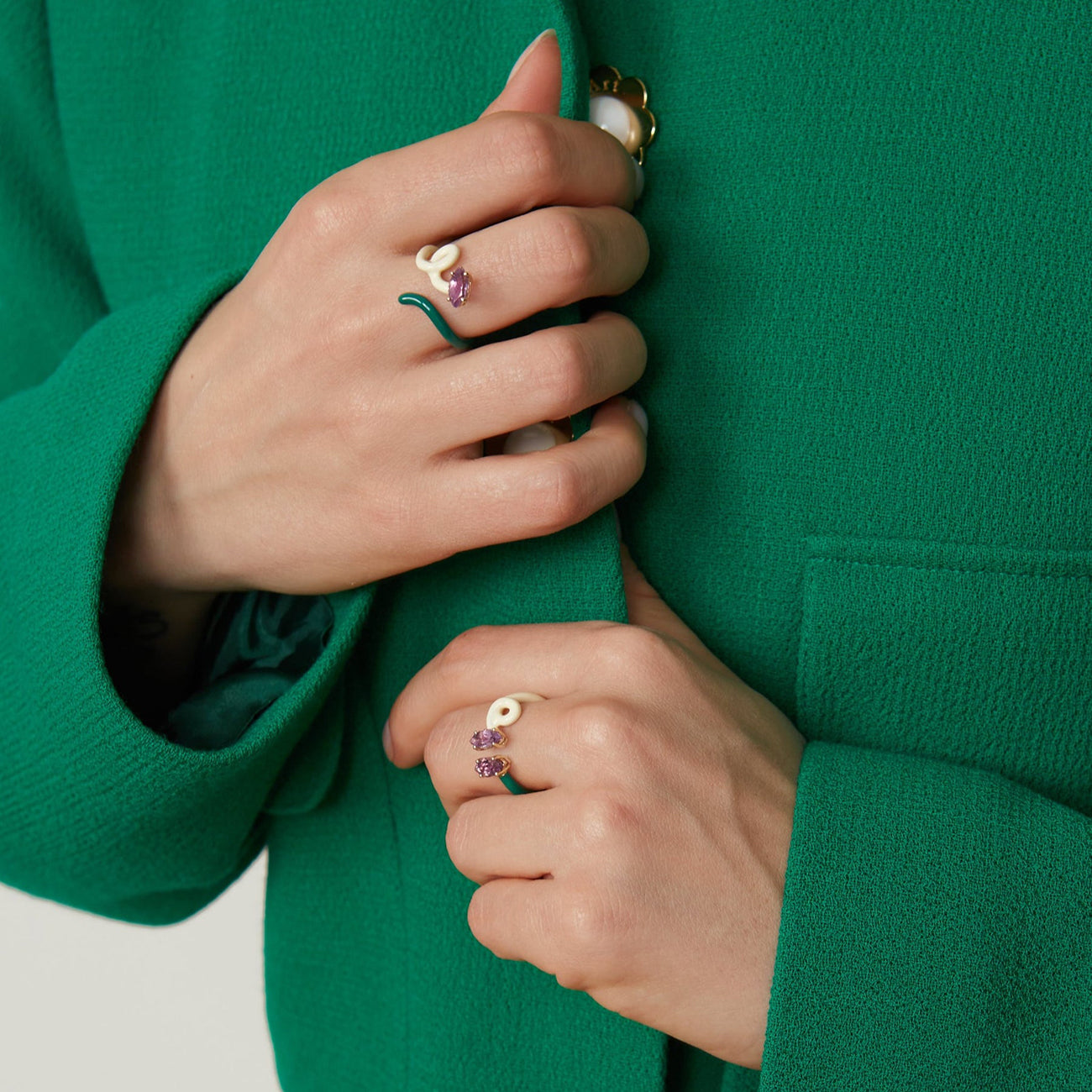 DOUBLE B VINE RING