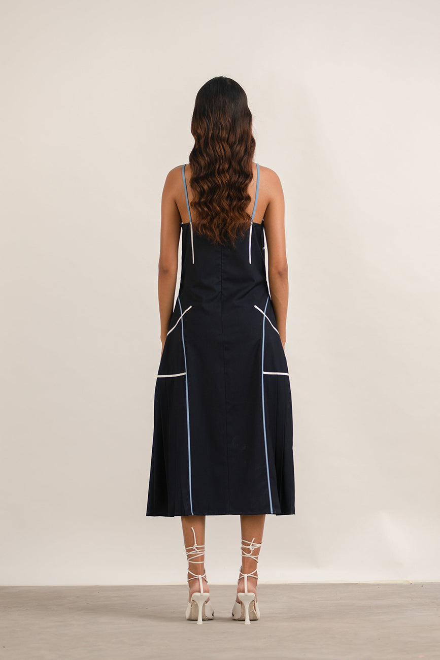 Load image into Gallery viewer, PEAK STRAP DRESS
