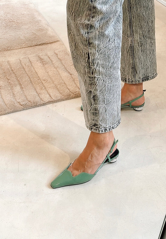 DEWY SLINGBACKS